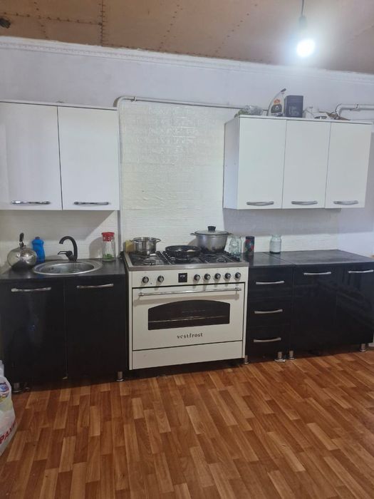 Продается Дом 10 сотык