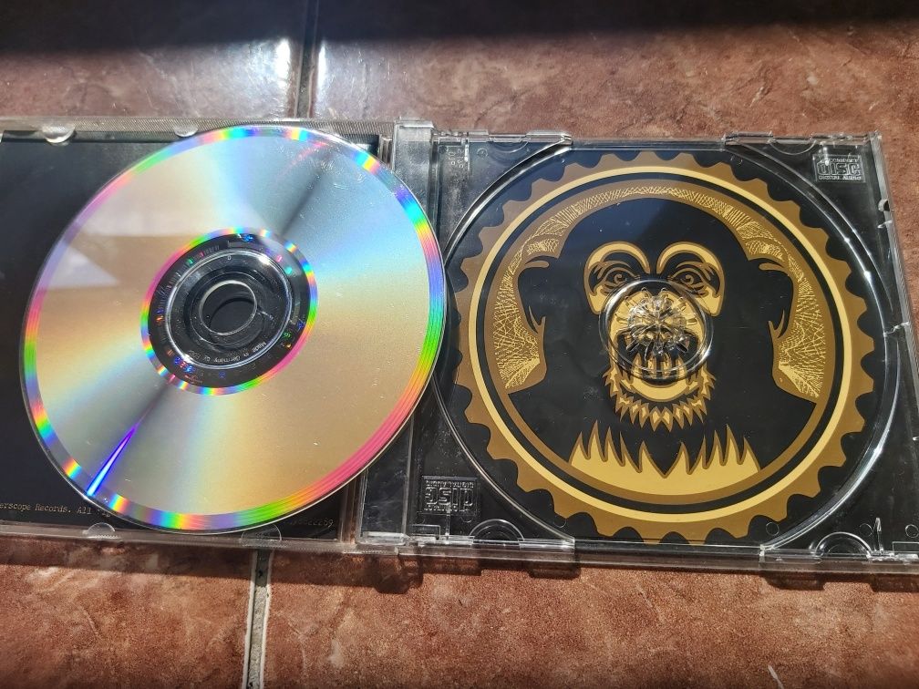 Cd Black Eyed Piece Monkey Business original