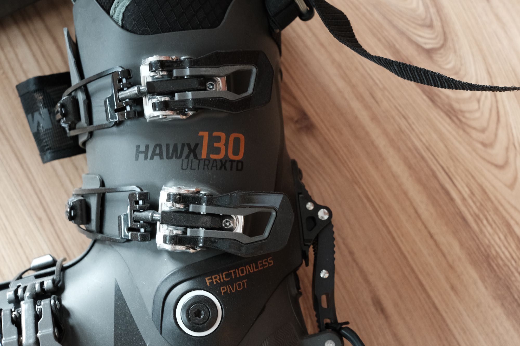 ски обувки Atomic Hawx 130, размер 25/25.5, last (ширина) 96 mm