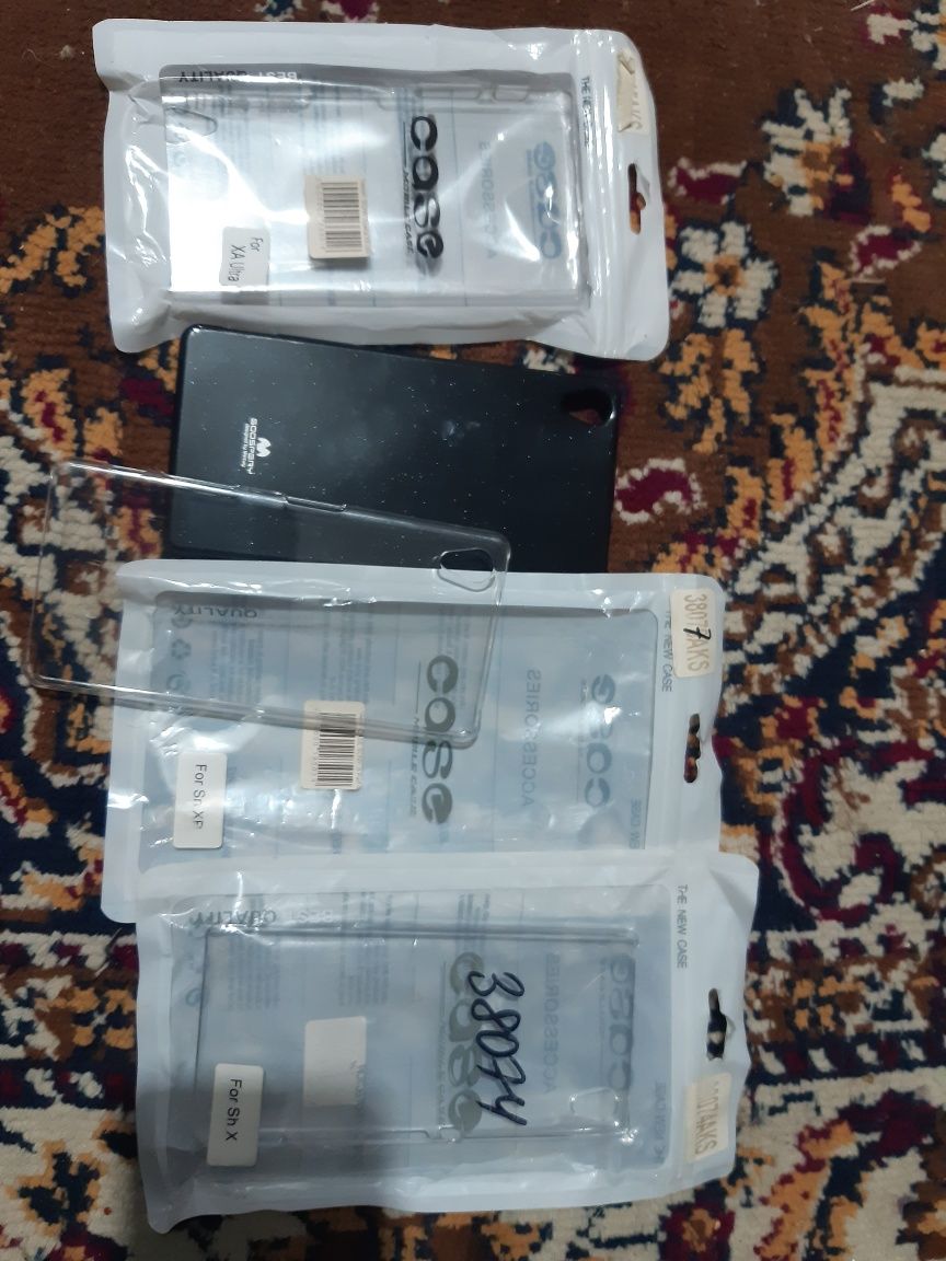 Продам чехлы на смартфоны, разные