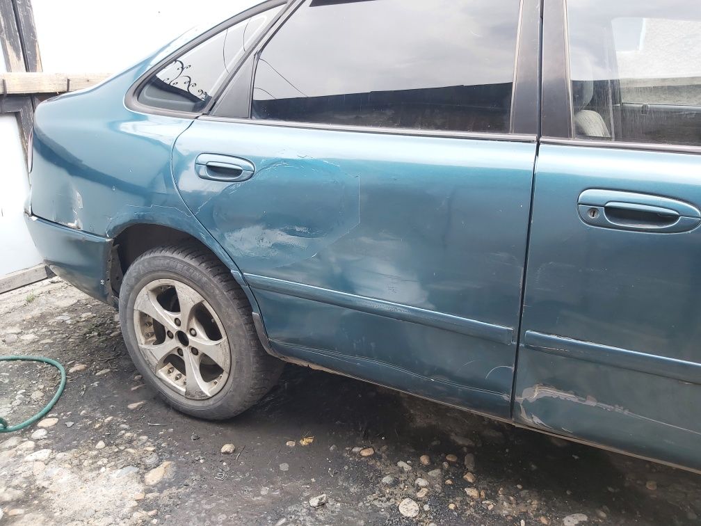 Mazda 626 (Cronos)