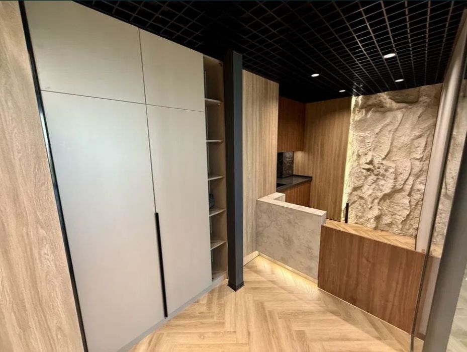 Сдается офис на Акай Сити, метро Хамида Олимжана, 470 м²