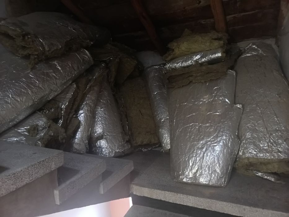 Стъклена минерална вата - свалена, подарявам