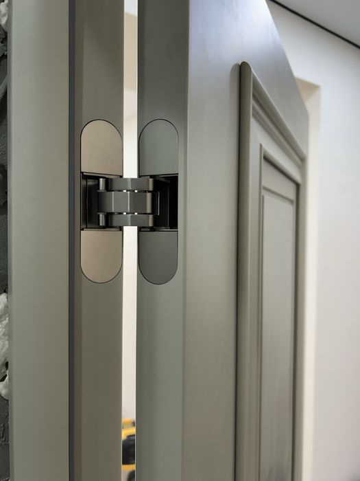 Установка межкомнатных дверей