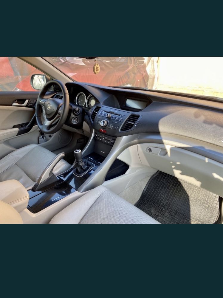 Honda accord 2009