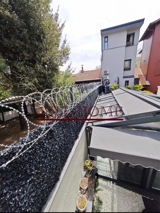 Поцинкована мрежа с декорация-( цвят-Антрацид) 4мм тел / 40 мм око