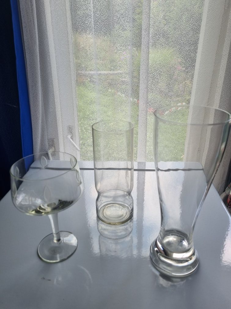 Vand pahare de sticla