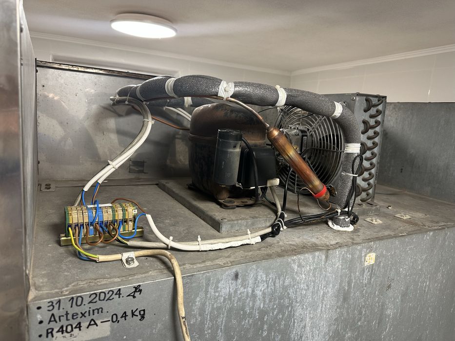 Frigider profesional