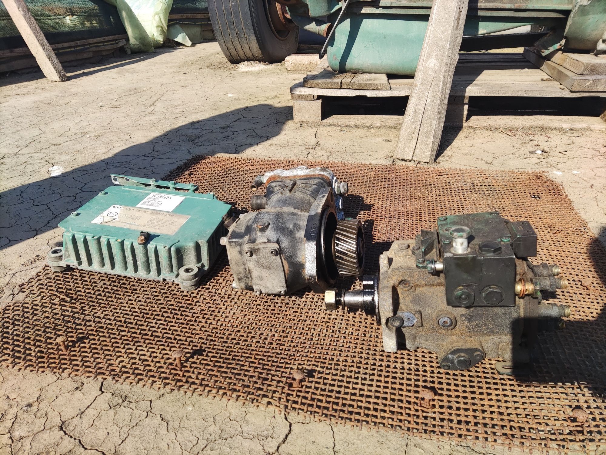 Pompa injecție Volvo FL D6B EC99 250 cai, calculator motor și compreso