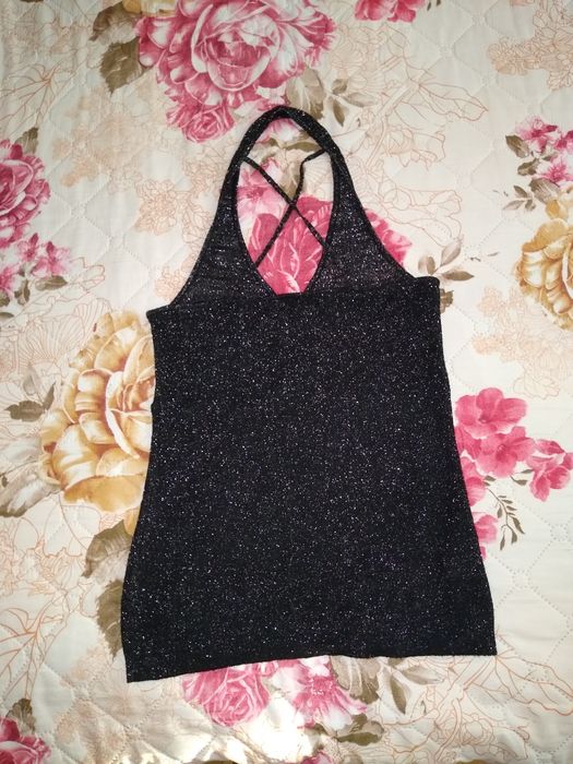 Елегантен дамски потник.Черен цвят със сребърни нишки