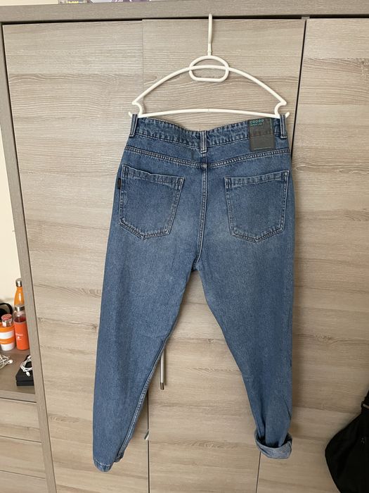 Мъжки дънки (различни видове)