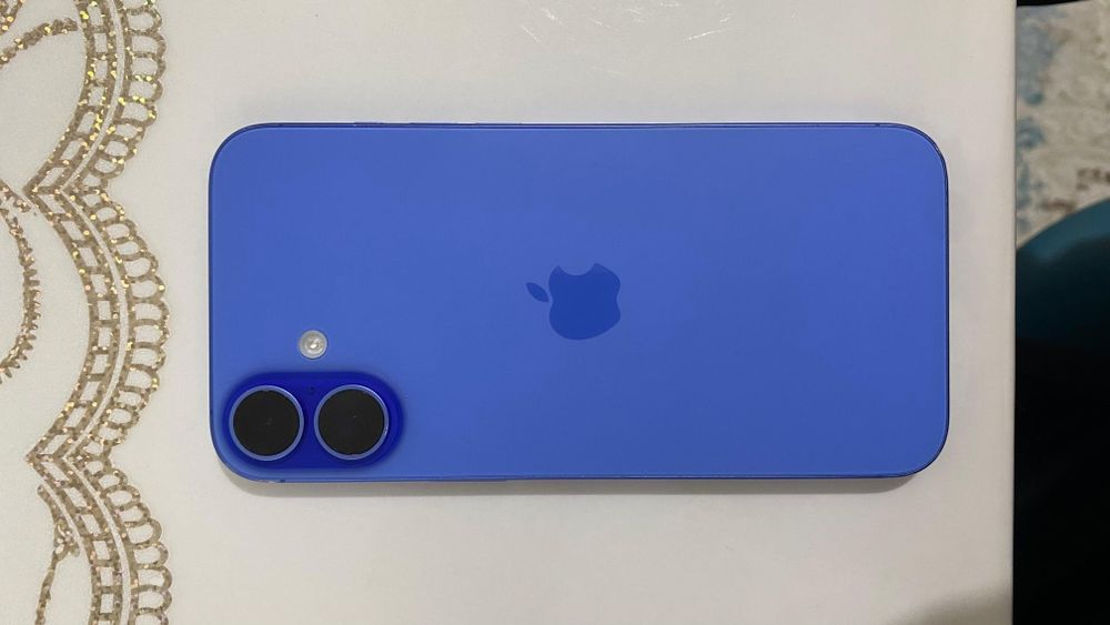 Iphone 16 128 гб емкости 96%