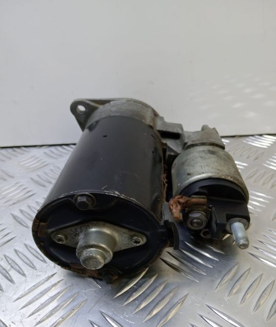 Electromotor  2.0 cdi A0051517401 Mercedes-Benz B-Class W245