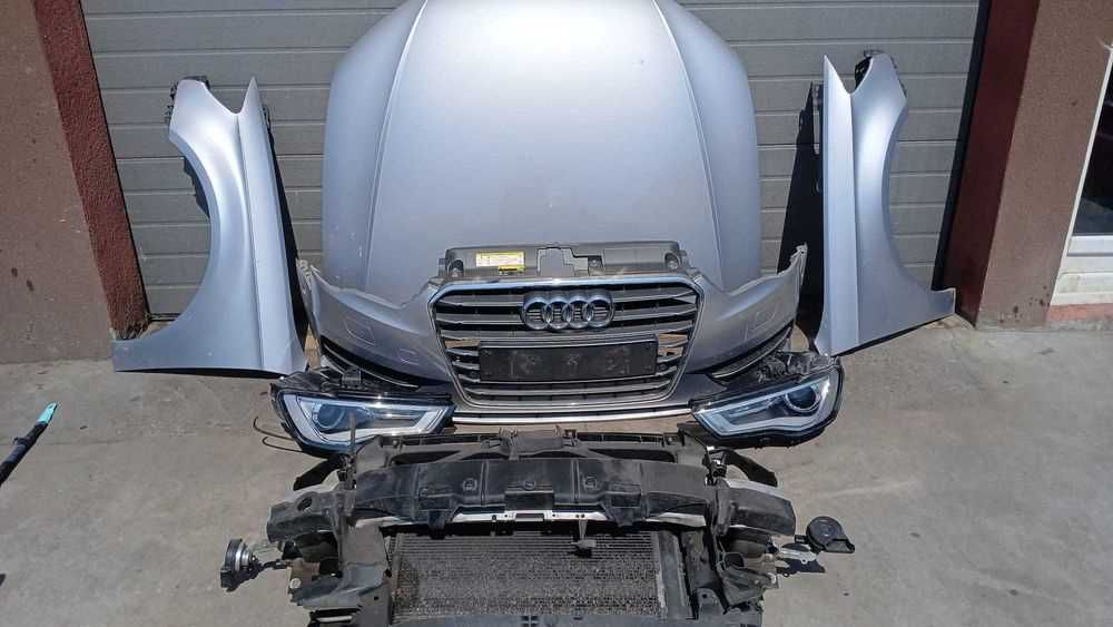 Fata completa Audi A3 Hatchback (8V1, 8VK)