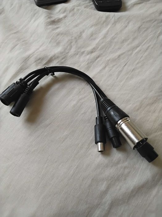 Incarcator multifunctional Lithium-Ion,cu 6 interfete,42V 2A,58.8W,nou