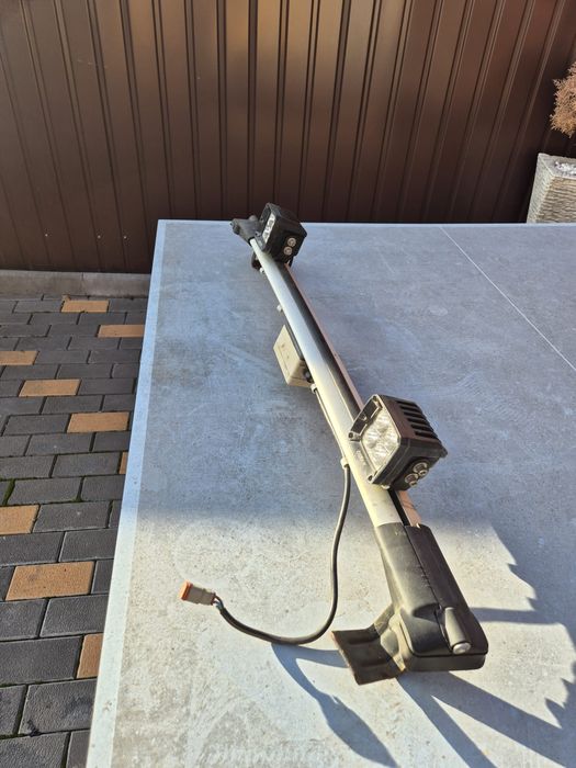 Vând 2 bari transversale Osram pt Duster