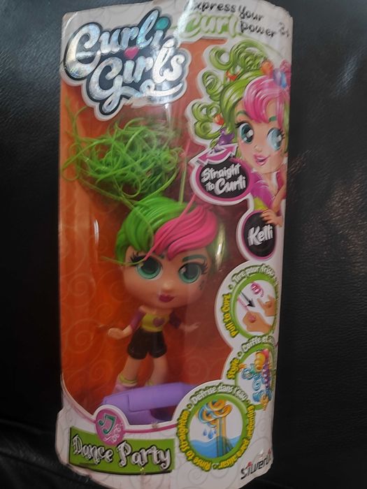 Кукла NaNaNa surprise teens, кукла с магическа коса