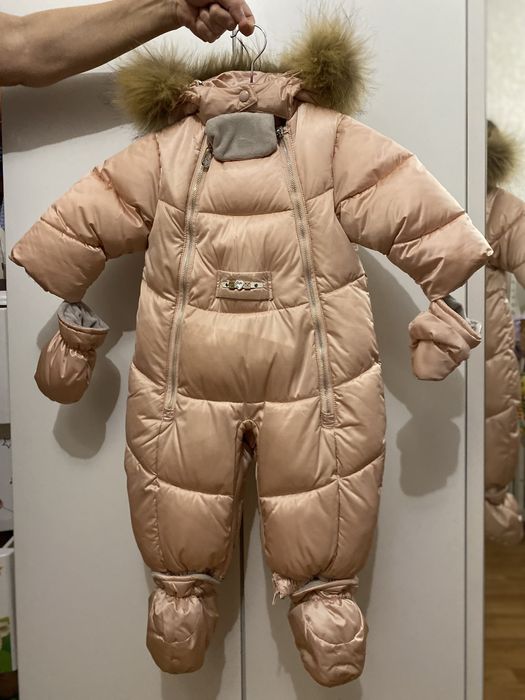 Продам зимний комбинезон трансформер