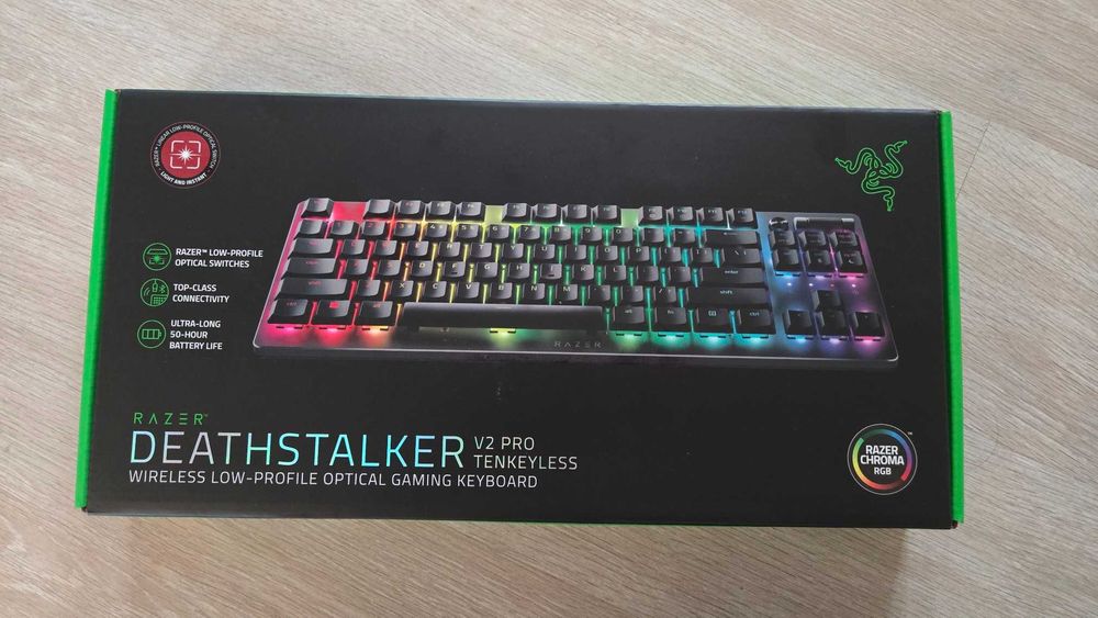 Tastatura gaming wireless Razer DeathStalker V2 Pro, RGB, negru NOU