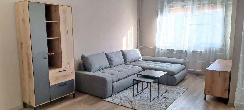 Дава се под наем Тристаен апартамент в София, Младост 4 - 106 кв.м за 760 € - Снимка #1