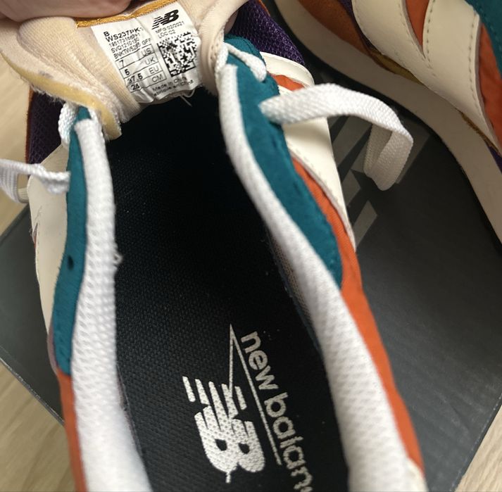 New balance маратонки