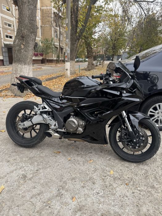 Продаеться мотоцикл