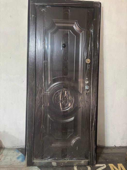 Temir eshik mustahkam