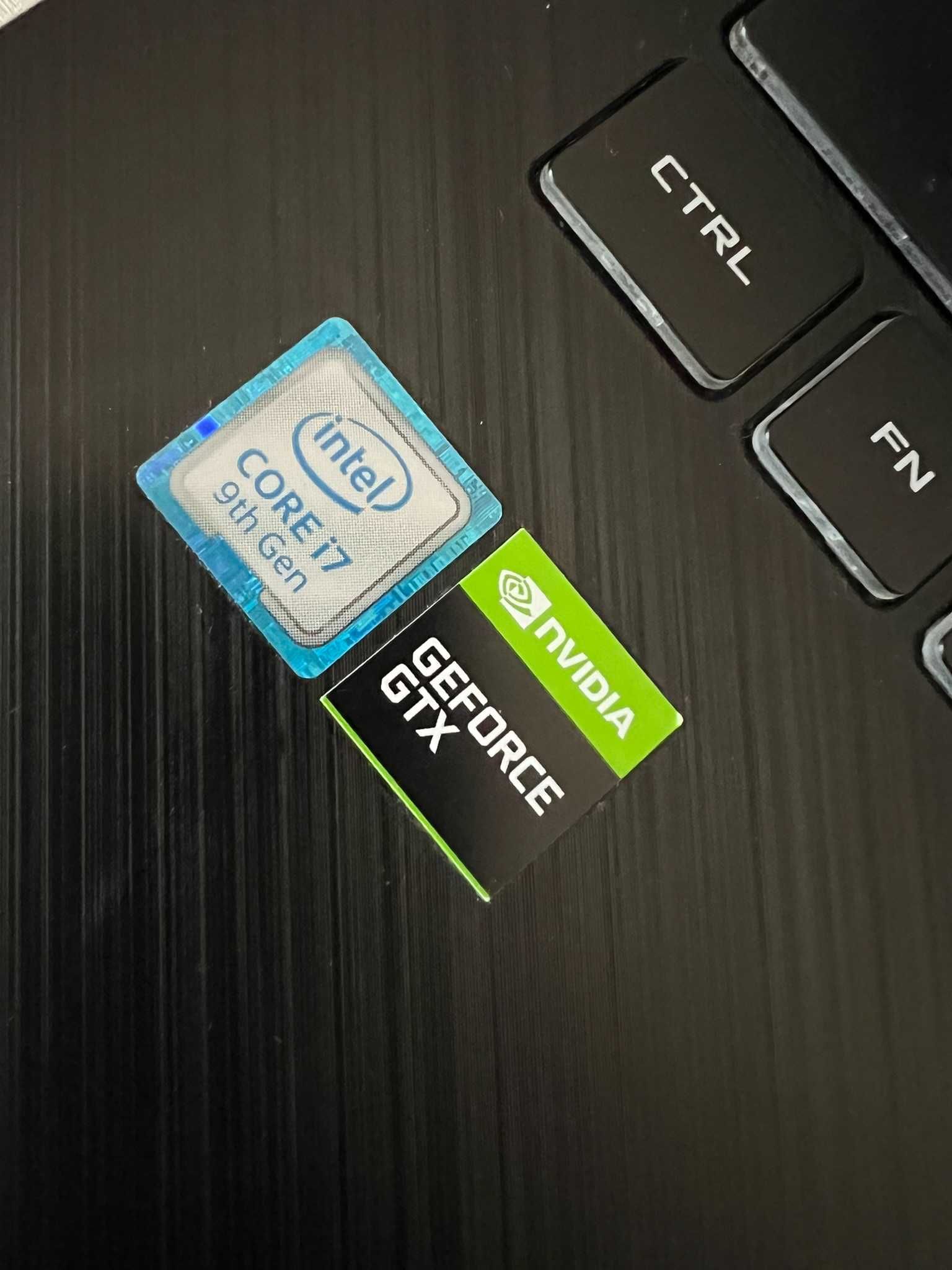 Геймърски лаптоп ASUS ROG Strix G G531GU - отлично състояние