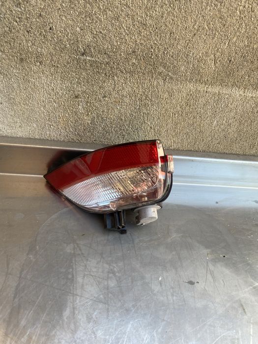 Lampa bara dreapta spate Dacia Duster an 2018-2024