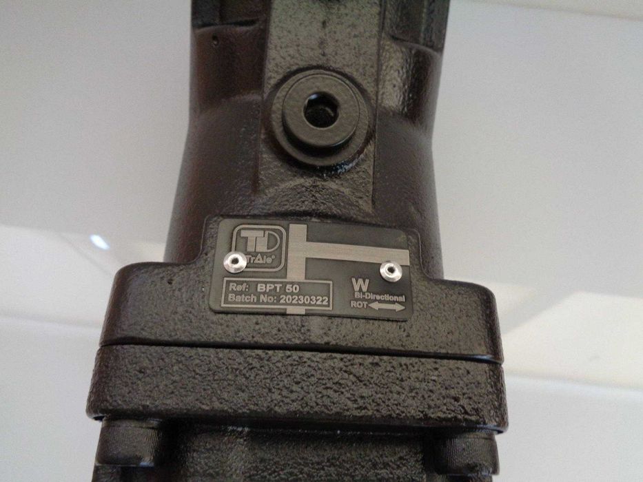 Pompa hidraulica bidirectionala cu pistoane tip banana 50 cc