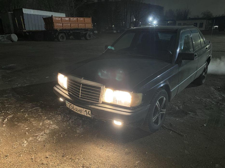 Продам мерседес 190