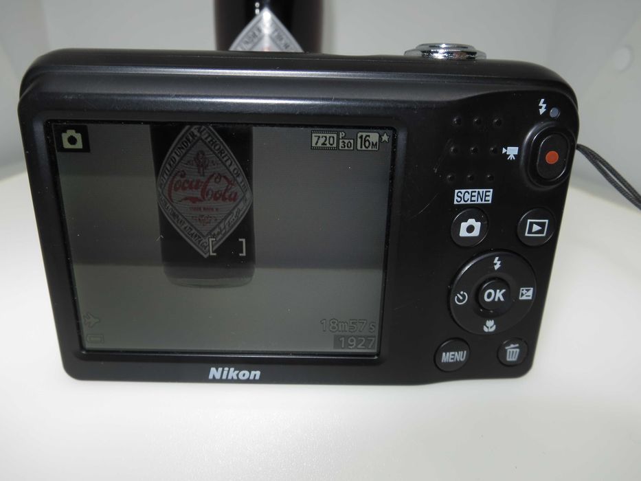 Nikon Coolpix L31 компактен фотоапарат джобна дигитална камера