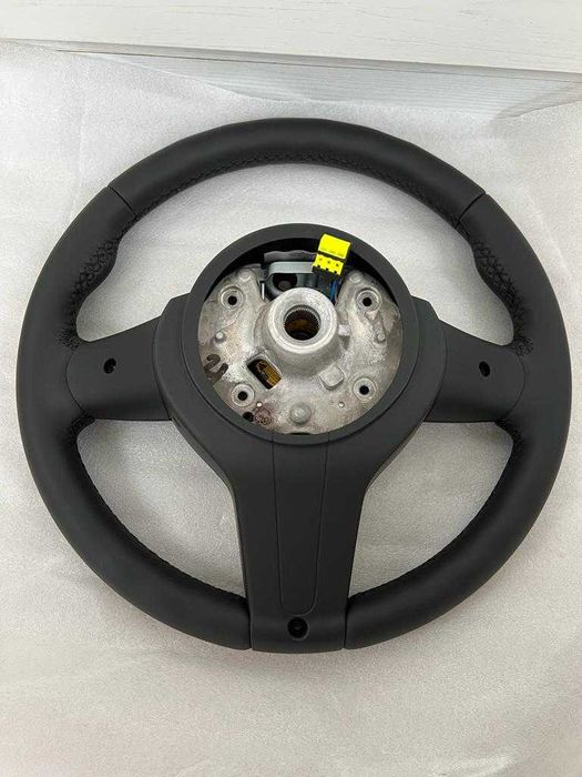 Volan Bmw M NOU ORIGINAL 25 F30 31 34 32 33 36 48 45 F15 F16 X5 X6 X4