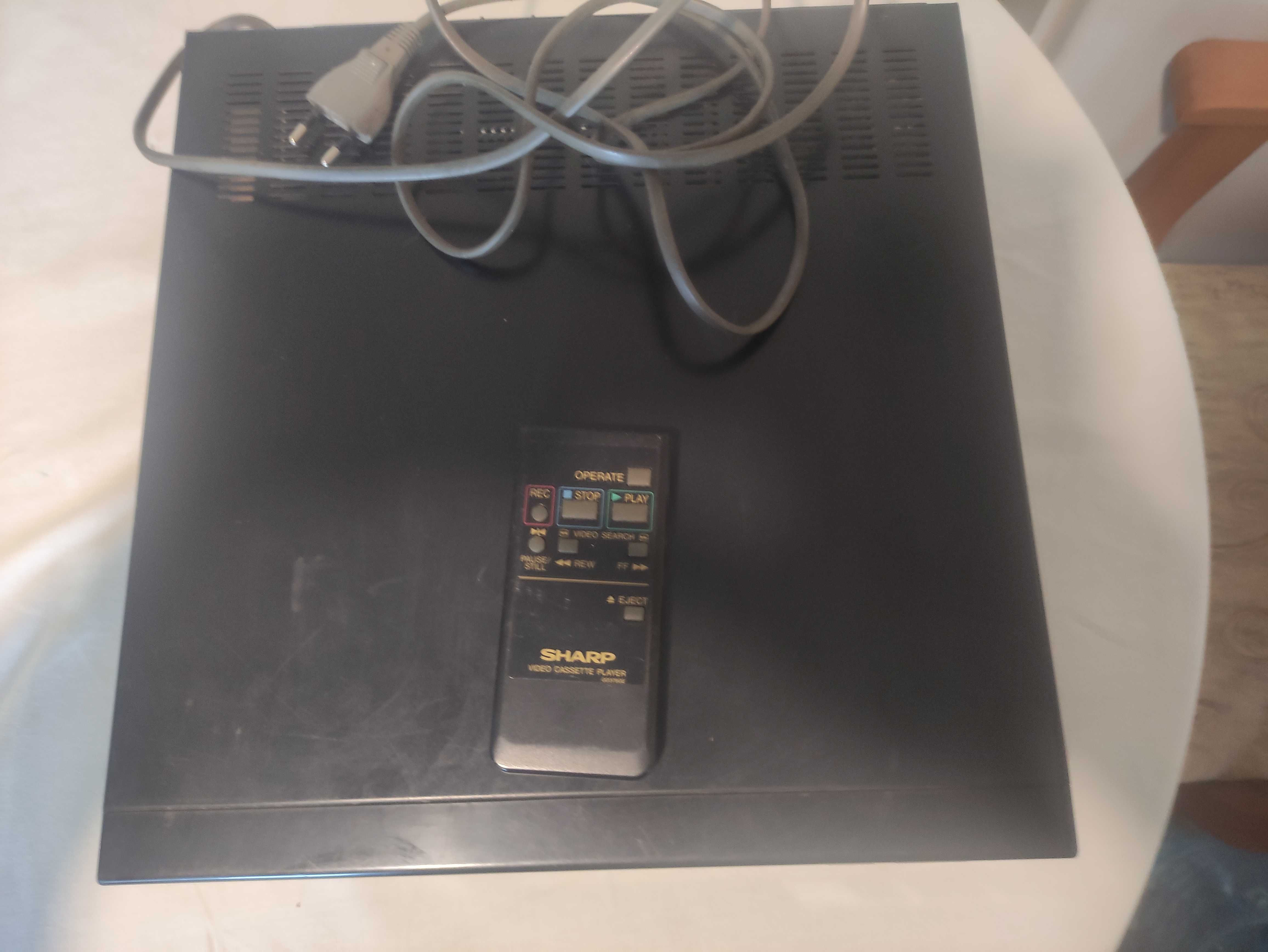 Видеомагнетофон SHARP VC-6V3