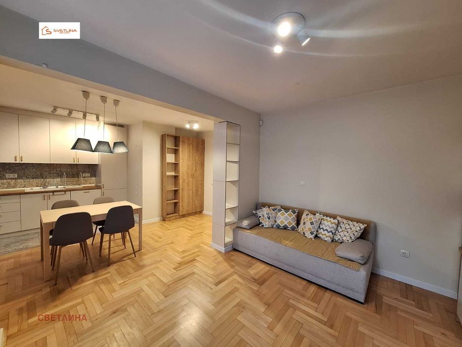 Дава се под наем Тристаен апартамент в София, Гео Милев - 100 кв.м за 896.58 € - Снимка #1