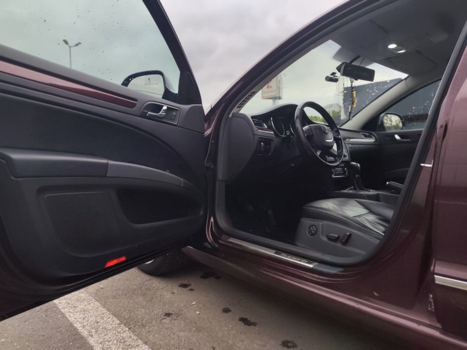 Vând Skoda superb