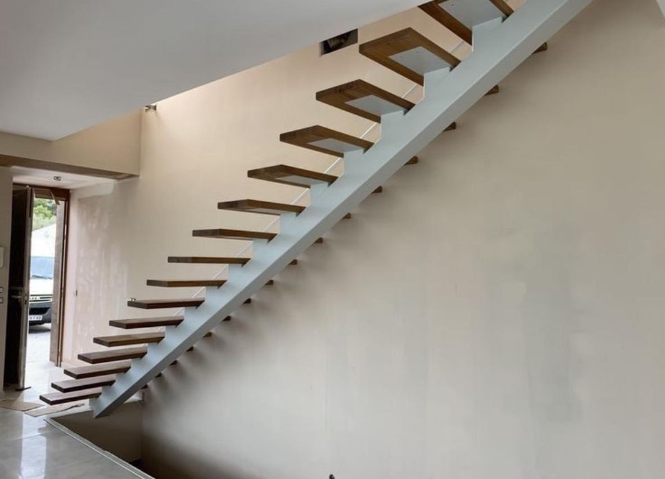 Scări metalice pentru interior și exterior