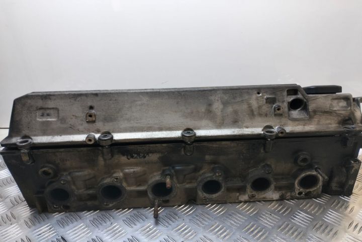Chiulasa 2.5 TDS 2247054 BMW Seria 7 E38 seria