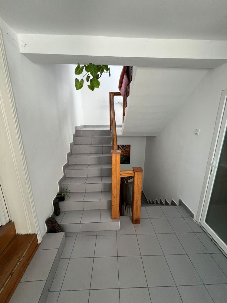 Casa de vanzare, str Constantin brancusi!