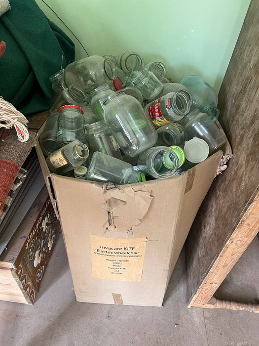 Банки баночки бонка разных размеров