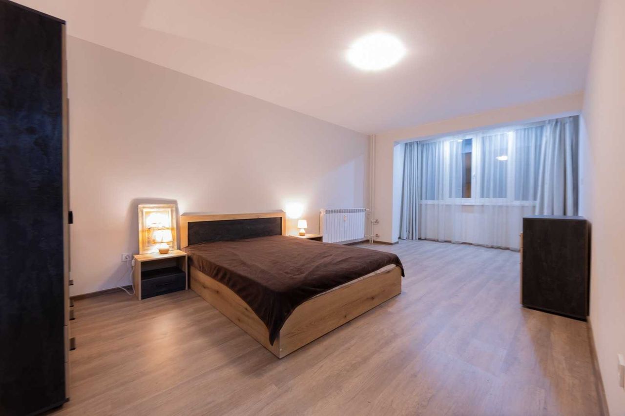 Дава се под наем Двустаен апартамент в София, Лозенец - 75 кв.м за 510 € - Снимка #3