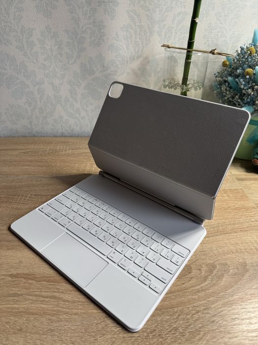Чехол клавиатура apple magic keyboard для ipad pro 12.9