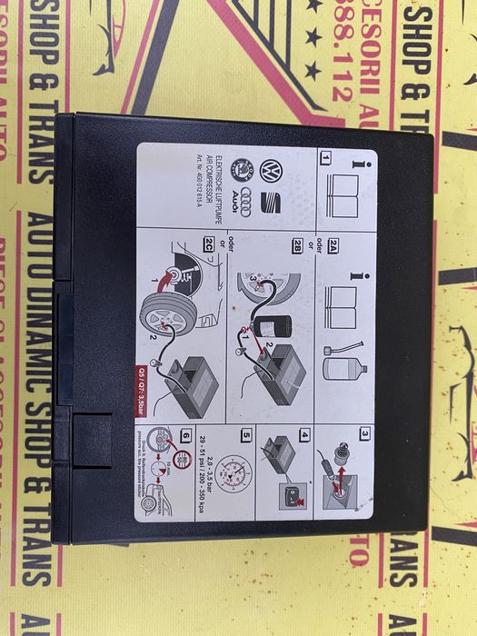 Compresor auto umflat roti 12V original Audi Q5 Q7 SUV