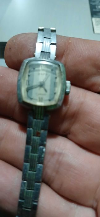 Стари часовници имат ли стойност