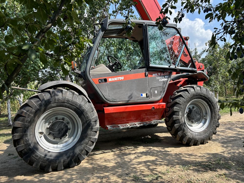 Manitou 845-120 LSU (încărcător telescopic)