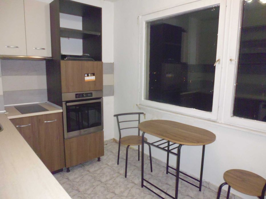 Продава се Двустаен апартамент в София, Захарна фабрика - 72 кв.м за 2013 €/кв.м - Снимка #1