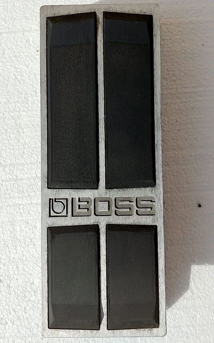 Boss pedala FV 500 Alesis Yamaha Korg prima serie