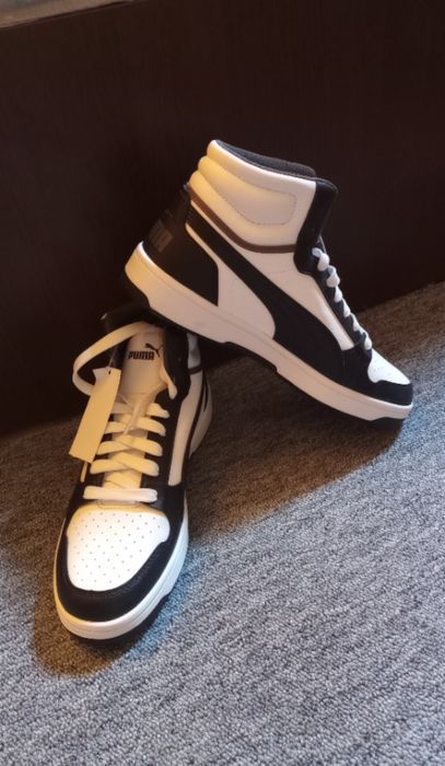 Vând Adidași din piele Puma noi nouți mărimea 43