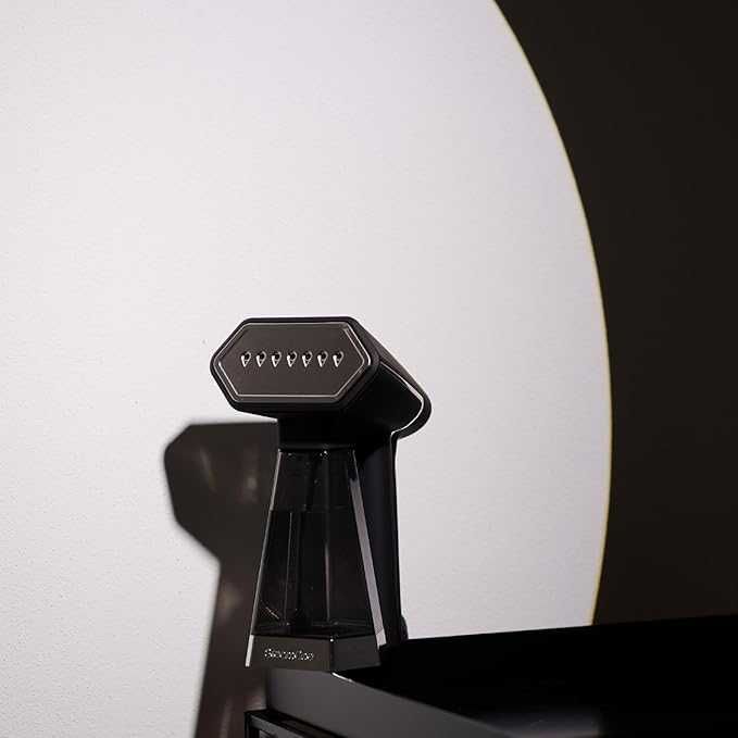 Парна ютия STEAMONE SN300SB, 2000W ,премахва 99,99% от замърсяванията