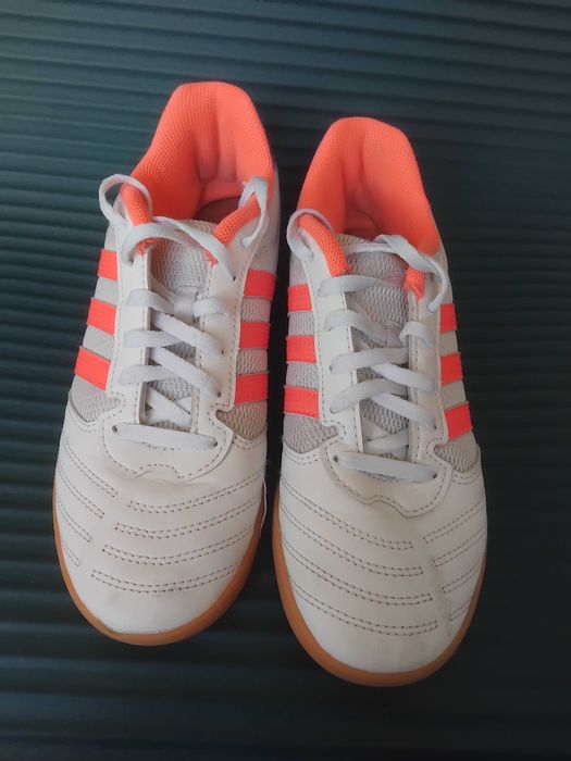 ADIDAS 100% оригинални маратонки, 38 номер